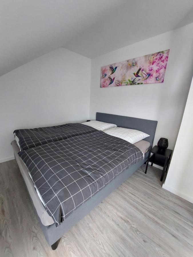 Ferienwohnung Uljana Schweich Exterior foto